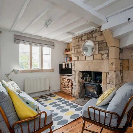 Charming Period Cottageバース エクステリア 写真